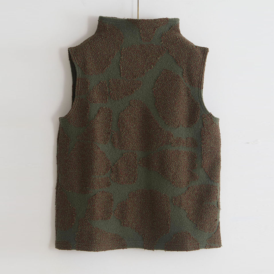 綿ウールいちょうジャガードベスト阿檀（あだん） | 石見銀山 群言堂