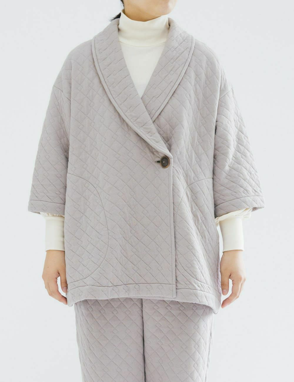 スミクロ Lサイズ　モデル身長：181cm