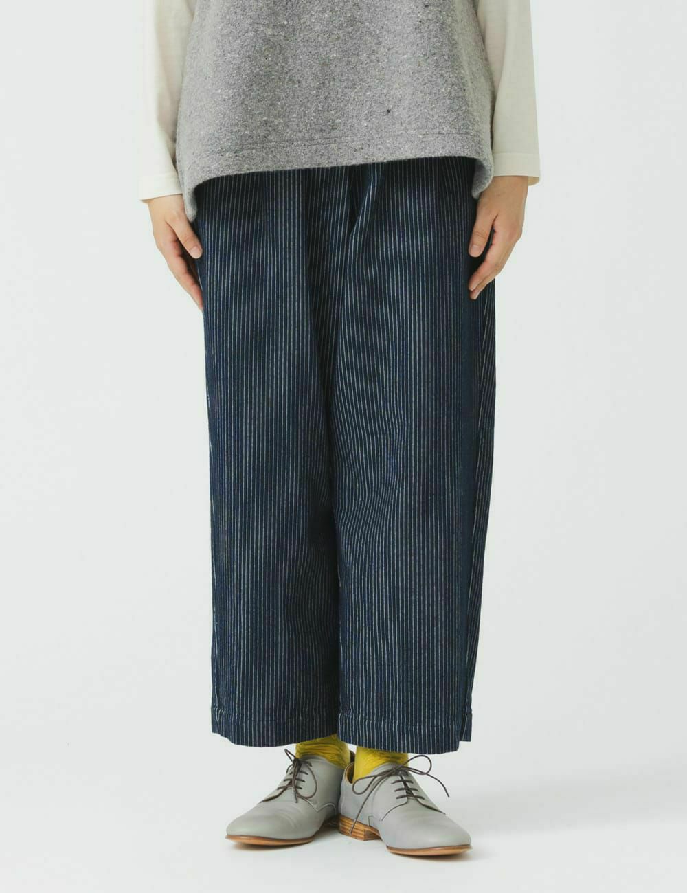 ワイドコード起毛　パンツ薄（すすき）