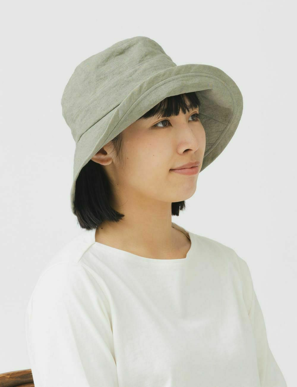 リネンつば広ハット
