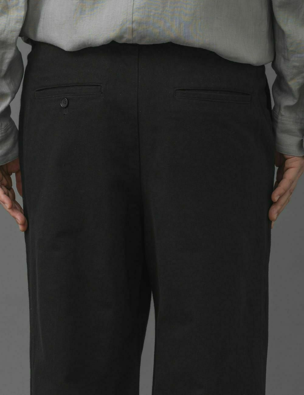 綿サテンパンツ采振木（ざいふりぼく） | 石見銀山 群言堂オンラインストア