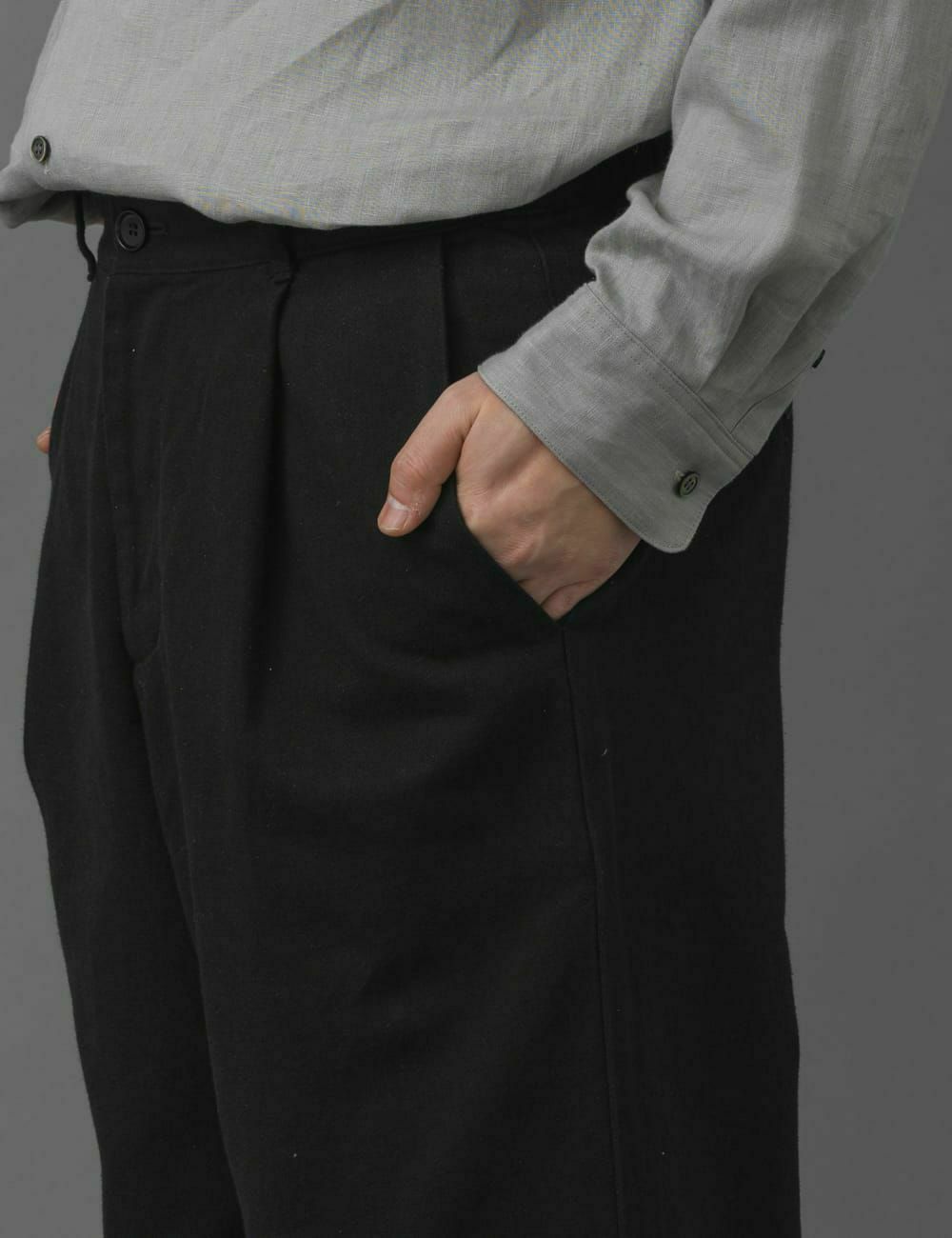 綿サテンパンツ采振木（ざいふりぼく） | 石見銀山 群言堂オンラインストア