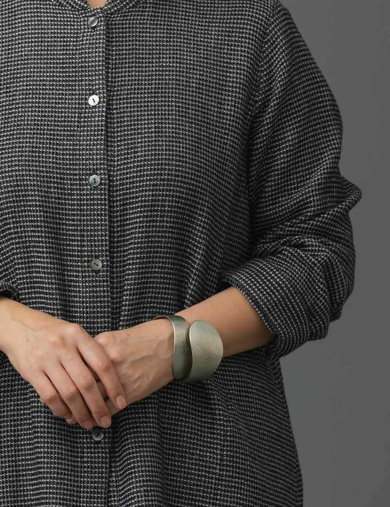 2 TIN巻バングル bijoux kei TIN 巻バングル｜Bijoux Kei | 石見銀山 群言堂オンラインストア