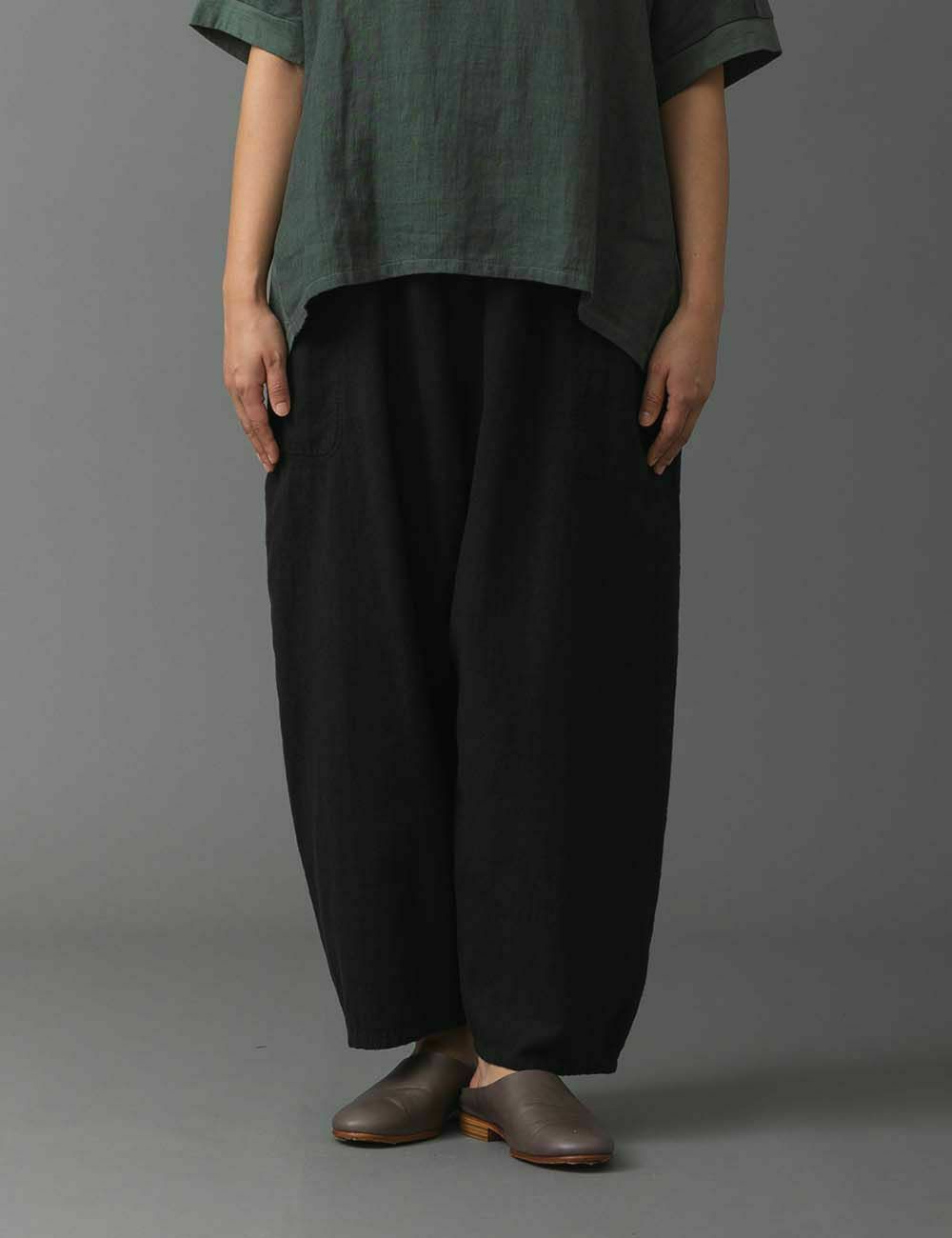 綿麻梨地織　パンツ山芹（やませり）