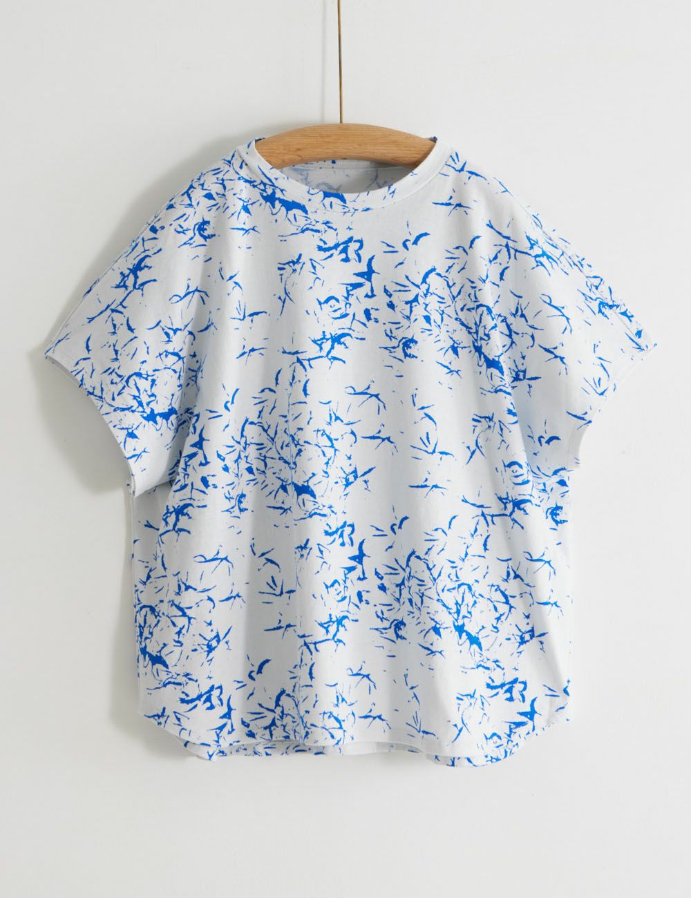 綿SZ天竺夏影柄プルオーバー柊草（ひいらぎそう） | 石見銀山 群言堂