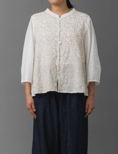 高い素材 群言堂根ね刺繍の綺麗なチュニックブラウス プー様専用