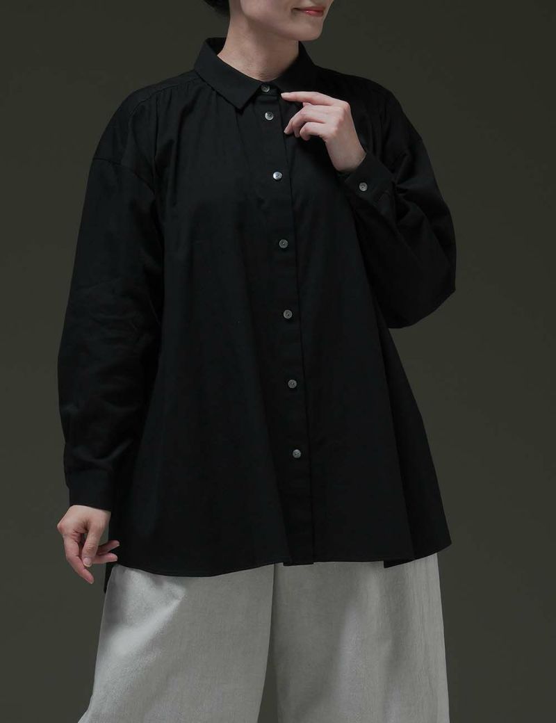 綿サテンブラウス山香（やまこうばし）