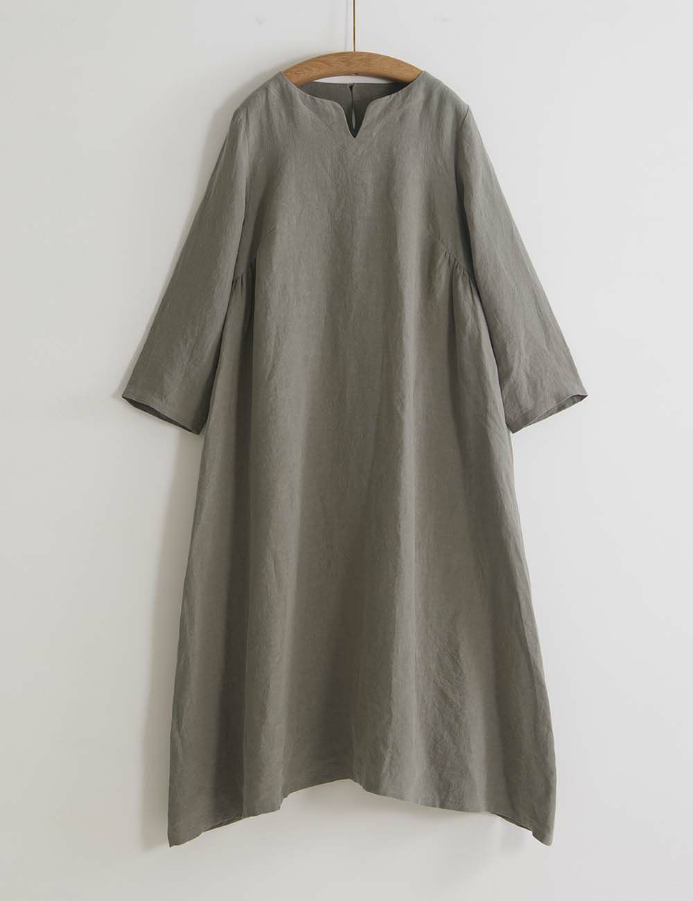 リネンパレットスキッパーワンピース | 石見銀山 群言堂オンラインストア
