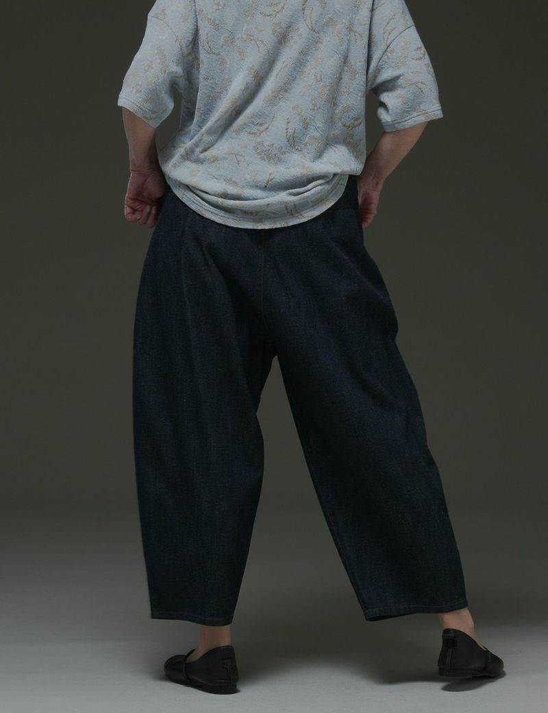 ナチュラルデニムパンツ山芹（やませり） | 石見銀山 群言堂オンライン