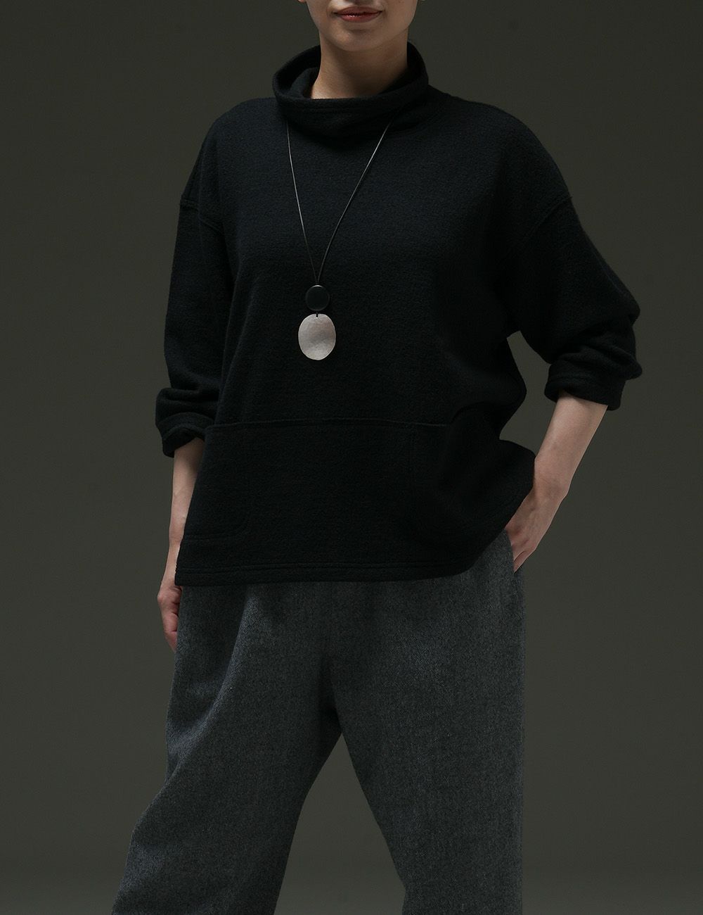 ウールトップクレーター　プルオーバー浜沈丁（はまじんちょう）