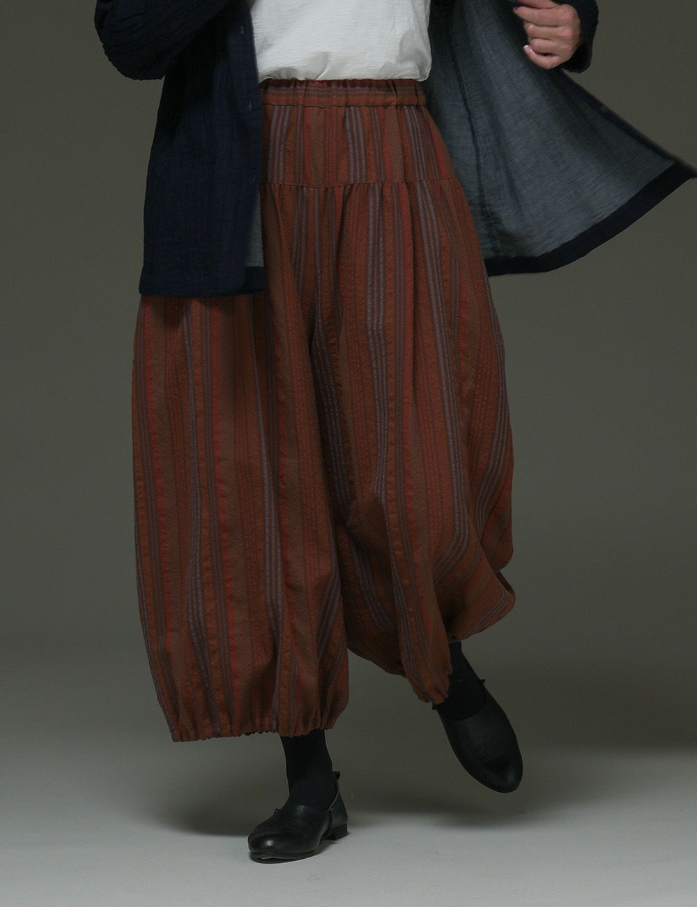 綿ウール縞スカート菩提樹（ぼだいじゅ） | 石見銀山 群言堂オンライン  