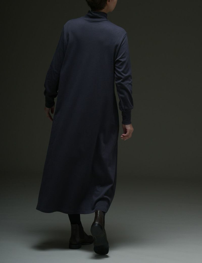 しっとりコットンワンピース山藤（やまふじ） | 石見銀山 群言堂