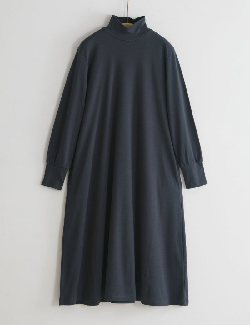 しっとりコットンワンピース山藤（やまふじ） | 石見銀山 群言堂