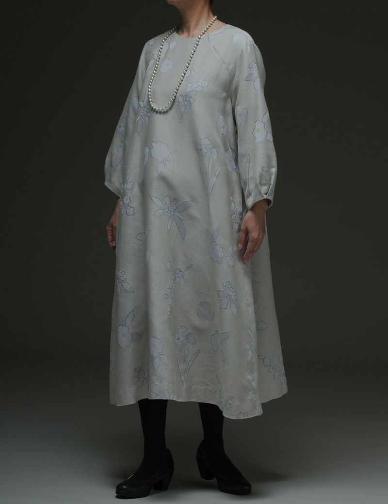 寒花ジャガードワンピース敦盛草（あつもりそう）