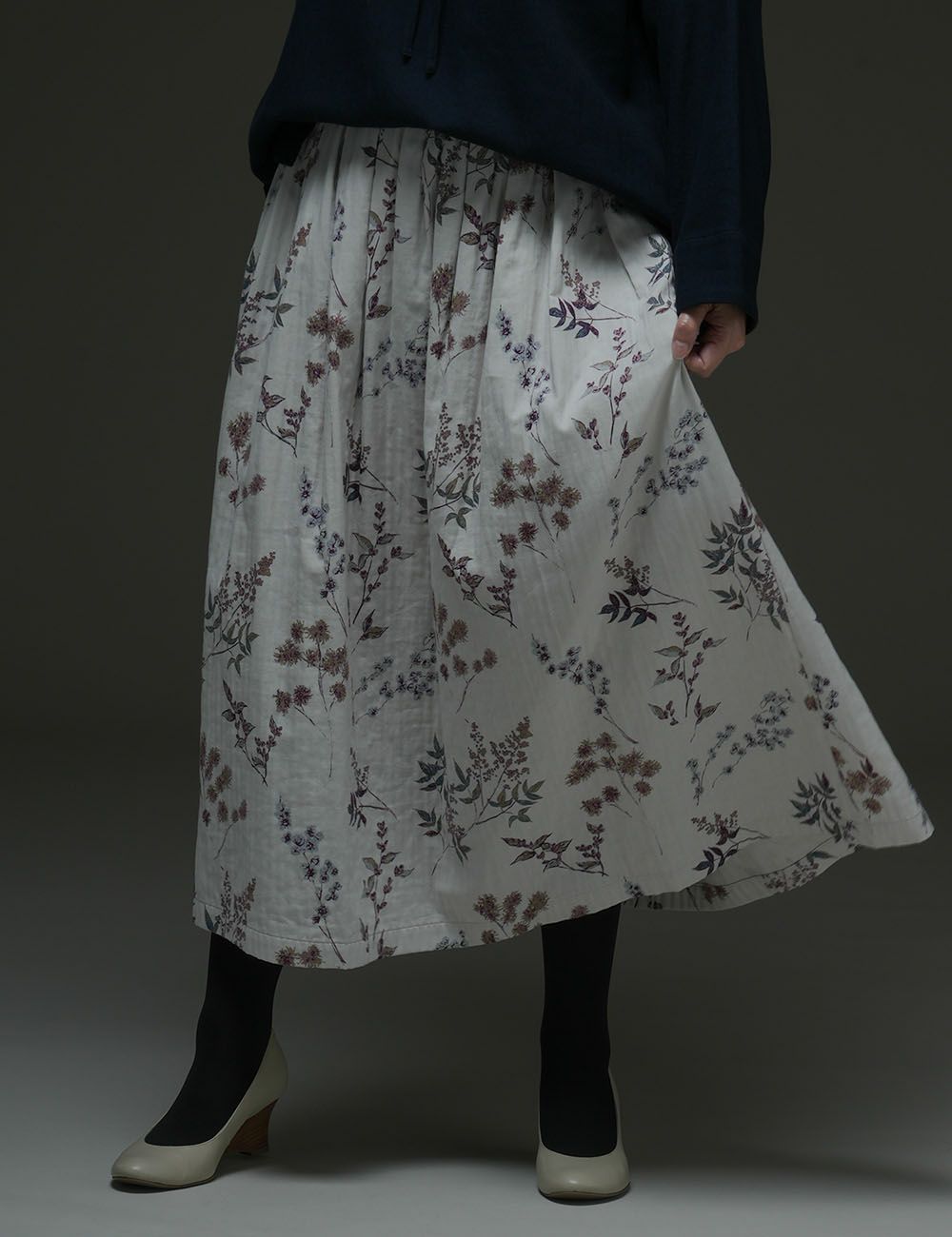 二重織草花プリントスカート紅李（べにすもも） 基本情報 商品画像設定 バリエーション バリエーション詳細