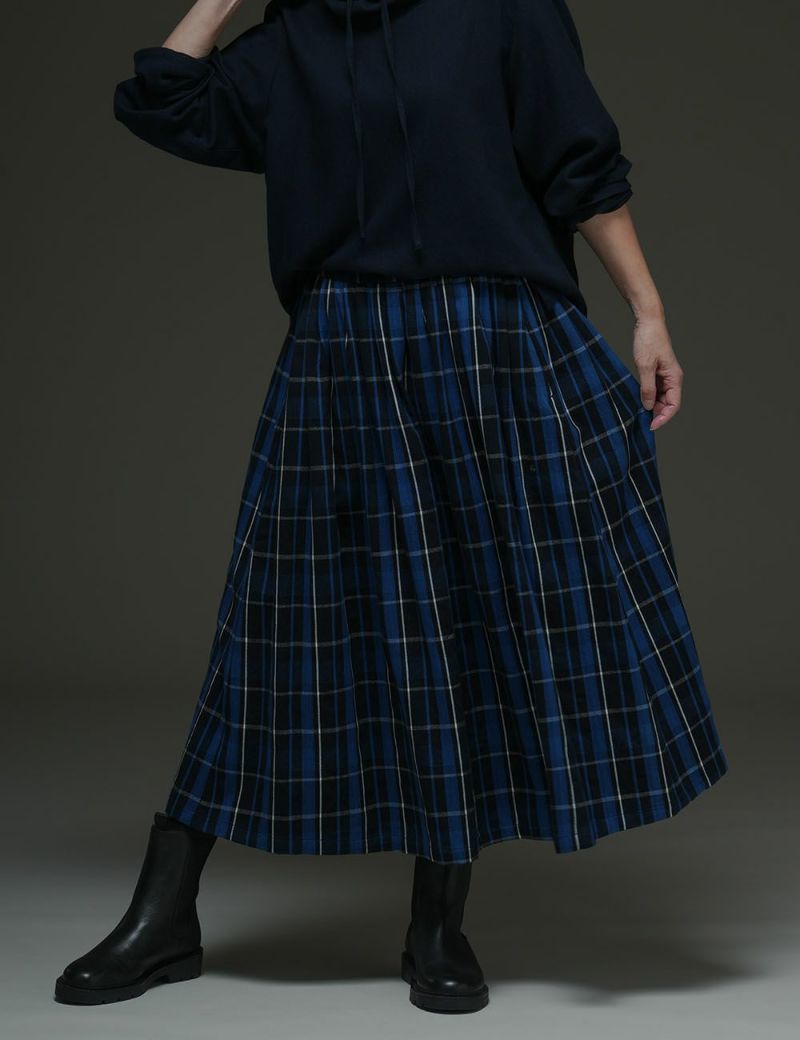 うさとの服 藍染 スカート 美品 うさとの服 麻綿 モモンガ スカート 藍