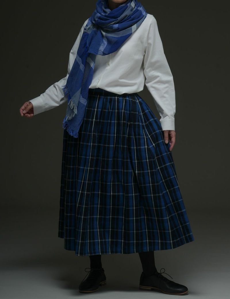 藍染チェックスカート雛百合（ひなゆり） | 石見銀山 群言堂オンライン