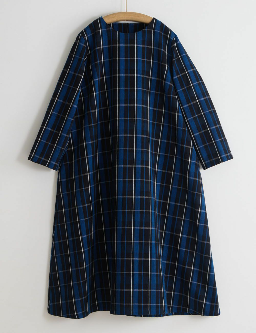 藍染チェックワンピース沢鵯（さわひよどり） | 石見銀山 群言堂
