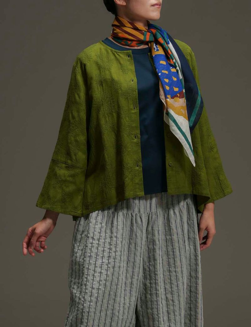 たんぽぽジャガードブラウス浜辺野菊（はまべのぎく）